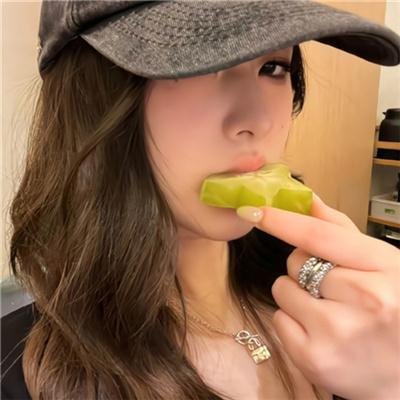 九尾狐与仙鹤